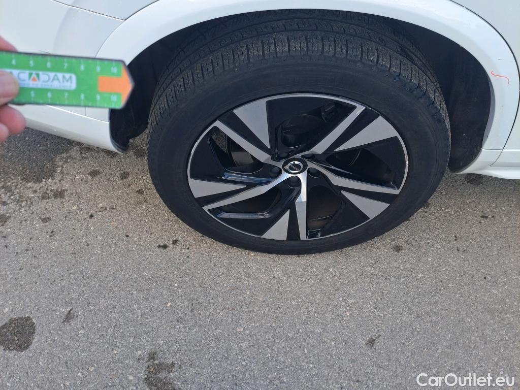  Volvo  XC90 VOLVO  / 2019 / 5P / todoterreno 2.0 T8 AWD Recharge R-Design Auto #3
