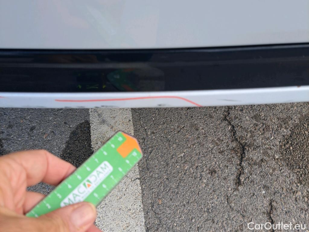  Volvo  XC90 VOLVO  / 2019 / 5P / todoterreno 2.0 T8 AWD Recharge R-Design Auto #16