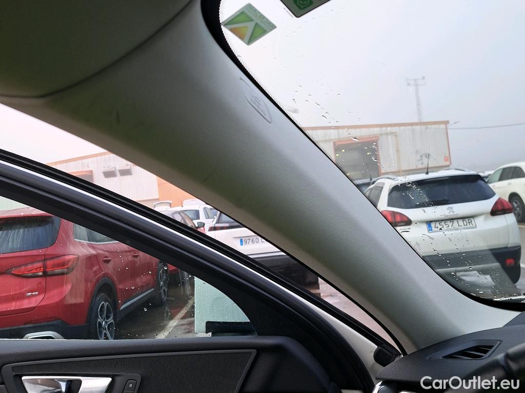  Volvo  XC60 VOLVO  / 2017 / 5P / todoterreno 2.0 T6 AWD Recharge Inscription Exp Auto #7