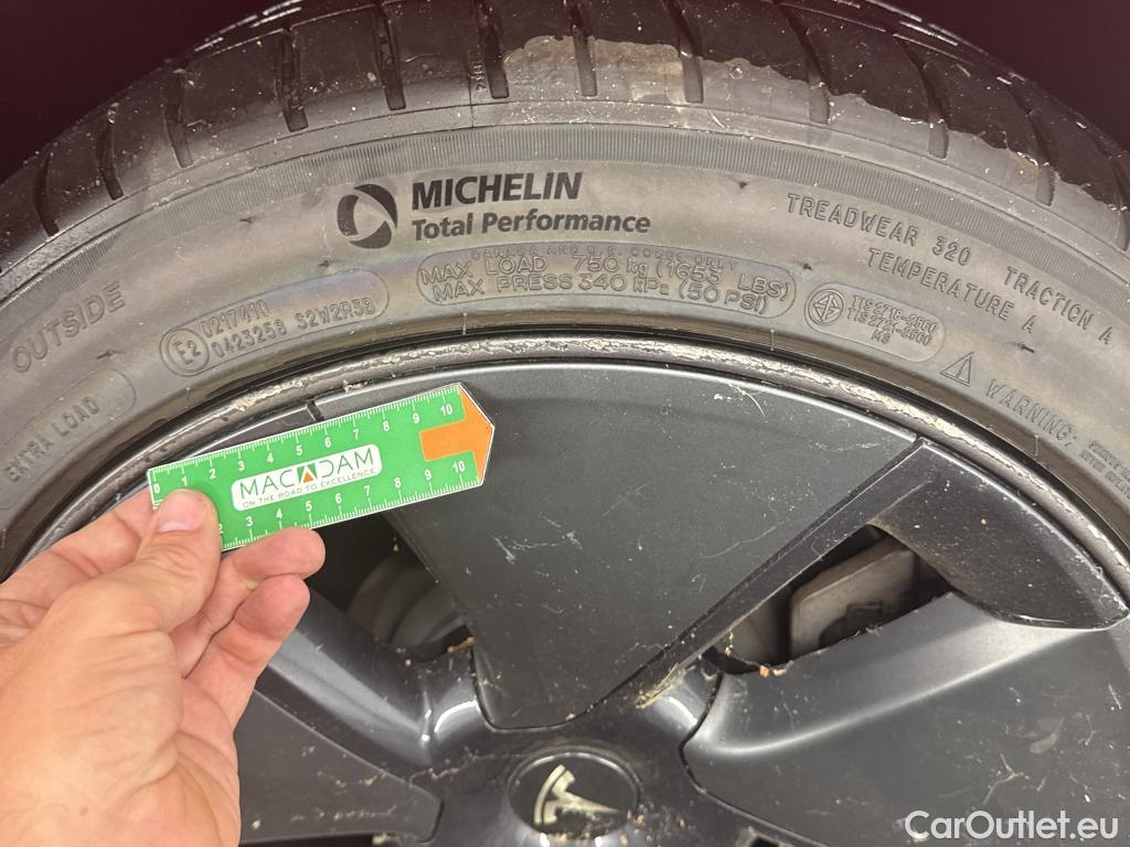  Tesla  Model 3 TESLA  / 2018 / 4P / Berline Grande Autonomie Dual Motor AWD #23