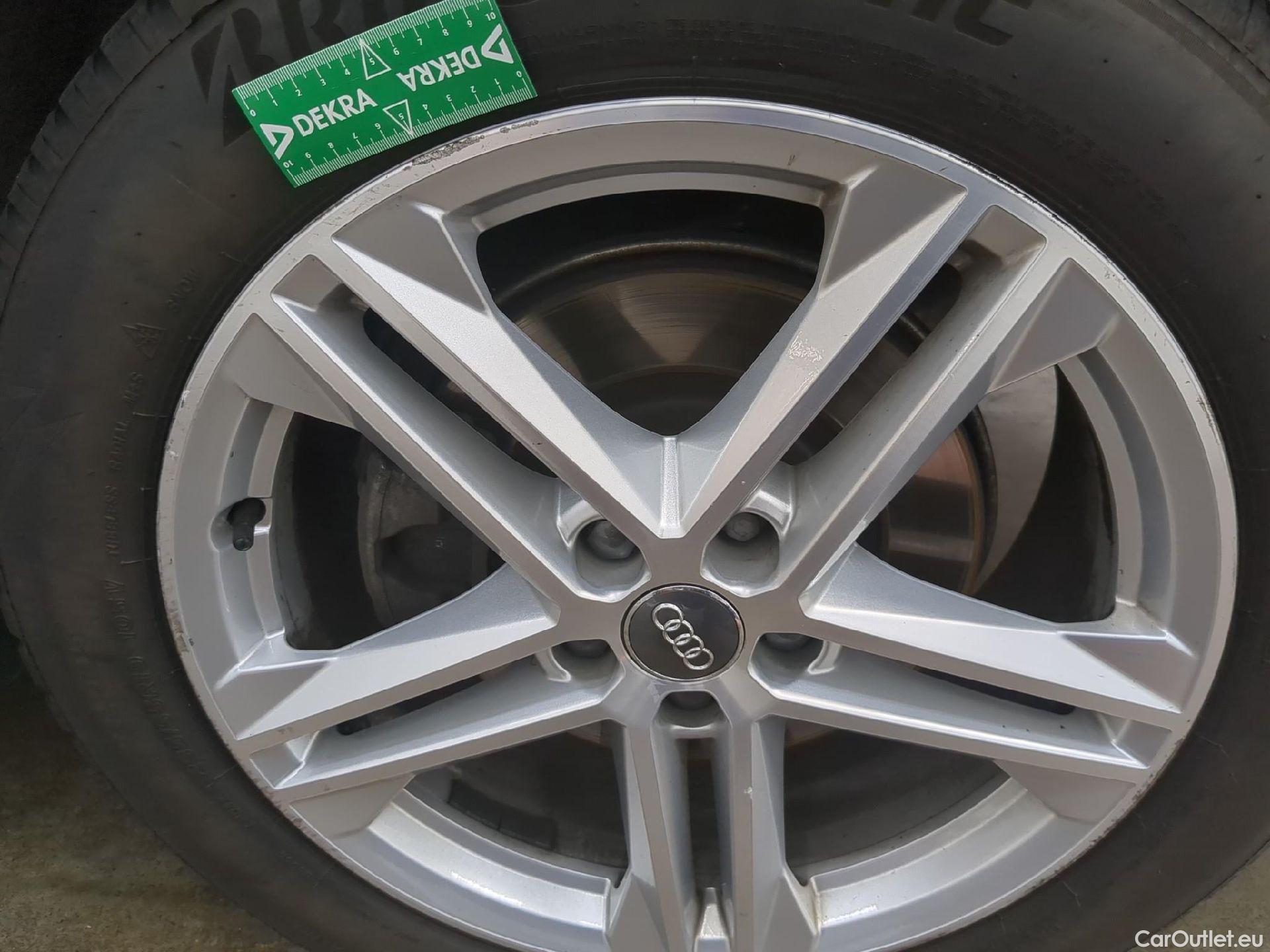  Audi  Q5 AUDI  / 2018 / 5P / SUV 55 TFSI e 367 QTT S TRONIC 7 S LINE #8