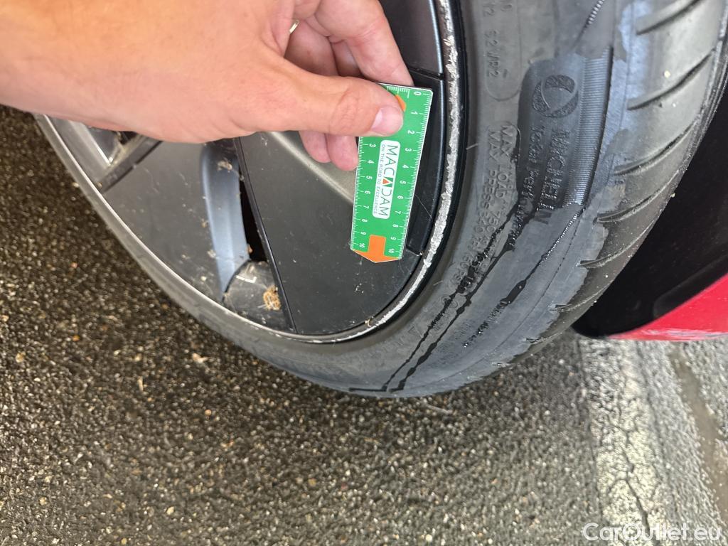  Tesla  Model 3 TESLA  / 2018 / 4P / Berline Grande Autonomie Dual Motor AWD #18