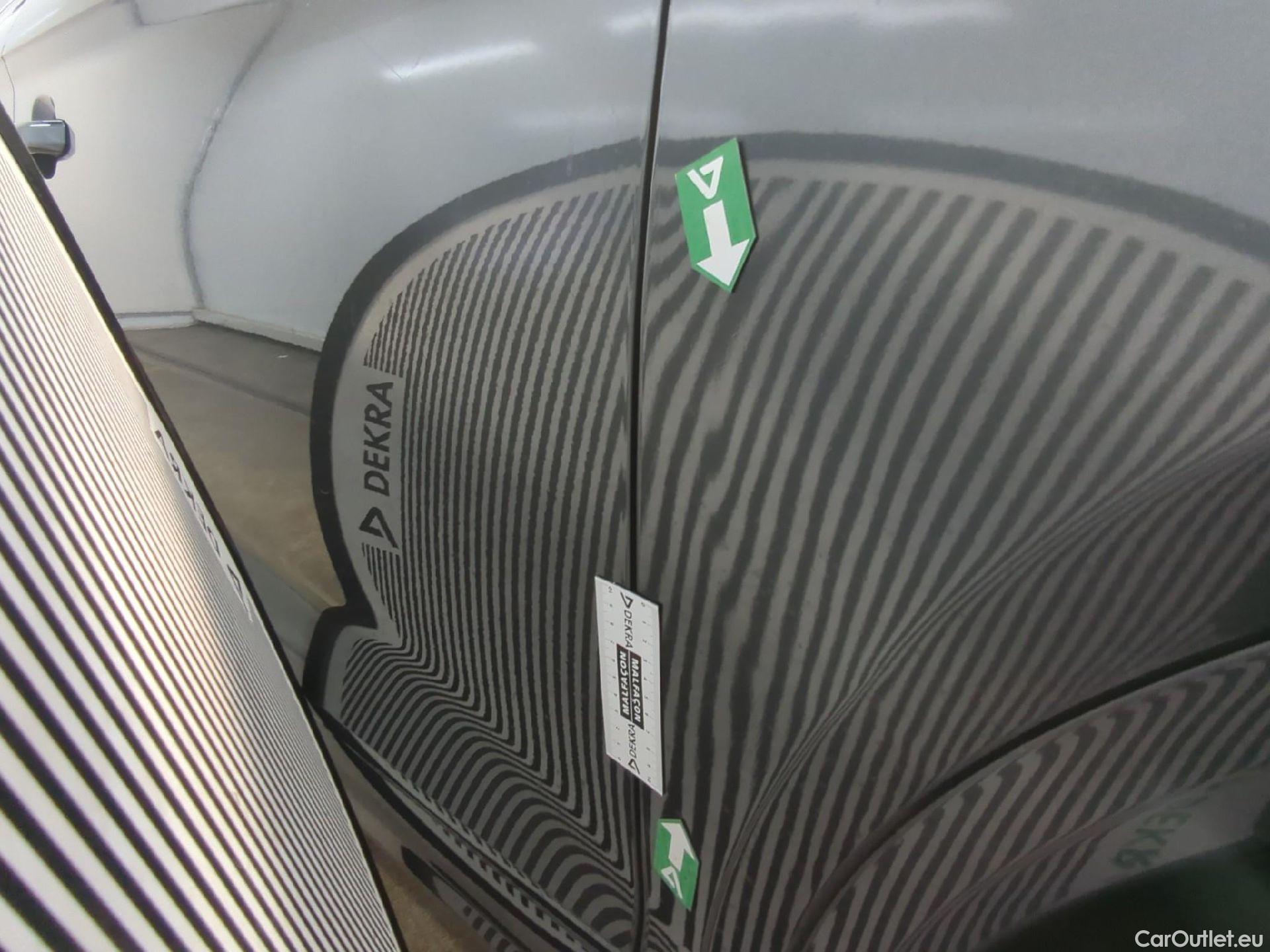  Audi  Q5 AUDI  / 2018 / 5P / SUV 55 TFSI e 367 QTT S TRONIC 7 S LINE #25