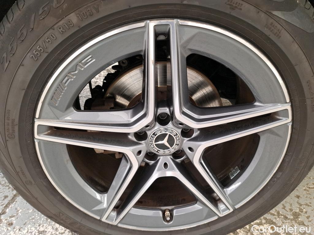  Mercedes  G-Klasee MERCEDES-BENZ GLC Coupe / 2019 / 5P / Coupé 2.0 GLC 300 E BUSINESS LINE 4MATIC #6