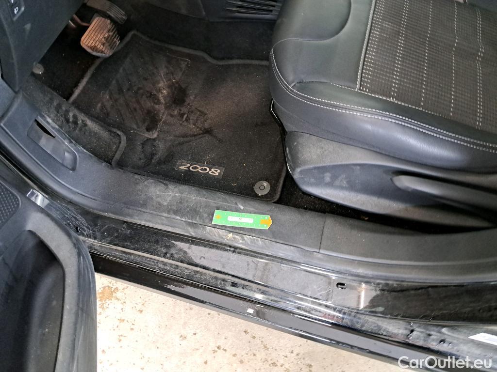  Peugeot  2008  Allure Business 1.2 PureTech 110CV BVA6 E6 #14