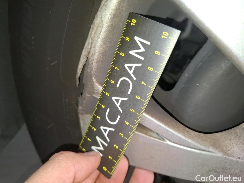  Peugeot  208  Active 1.2 PureTech 80CV BVM5 E6 #48