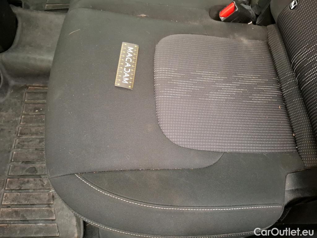  KIA  Sportage KIA  / 2021 / 5P / SUV 1.6 T-GDI 265 PHEV AUTO 4WD ACTIVE BUSIN #40