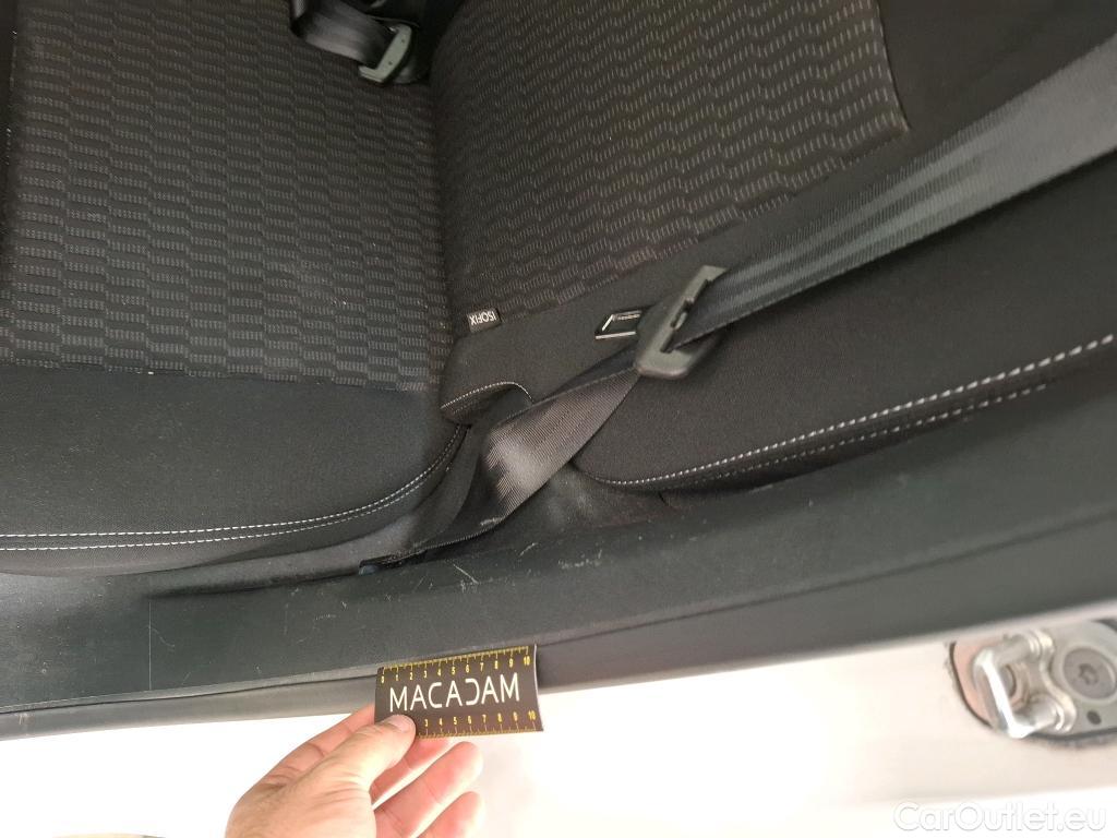  Peugeot  208  Active 1.2 PureTech 80CV BVM5 E6 #23