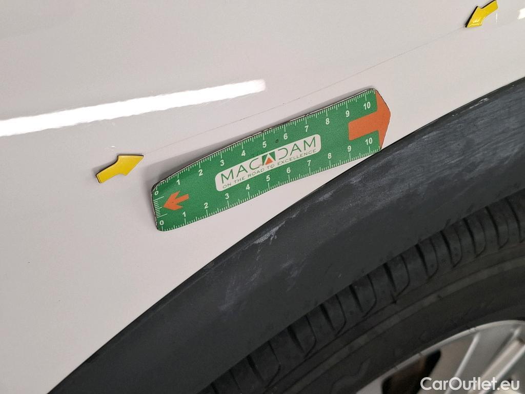  Peugeot  3008  Active Business 1.5 HDi 130CV BVA8 E6d #2