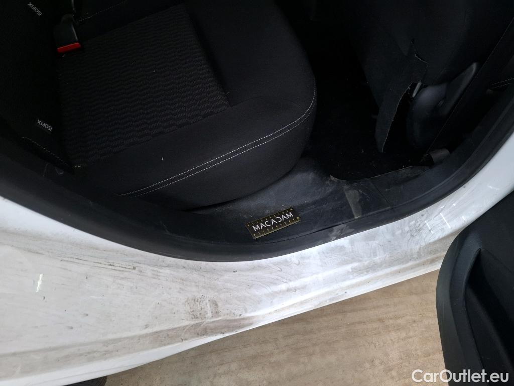  Peugeot  208  Active 1.2 PureTech 80CV BVM5 E6 #12