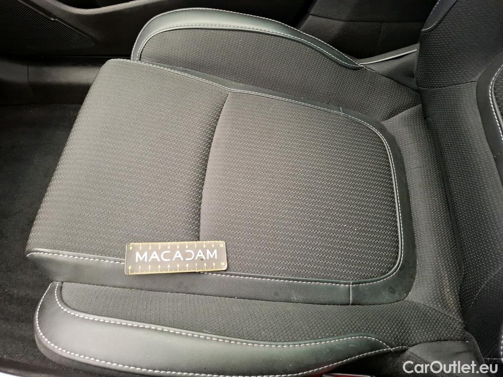  Renault  Megane RENAULT Mégane Berline / 2020 / 5P / Berline techno TCe 140 EDC #12