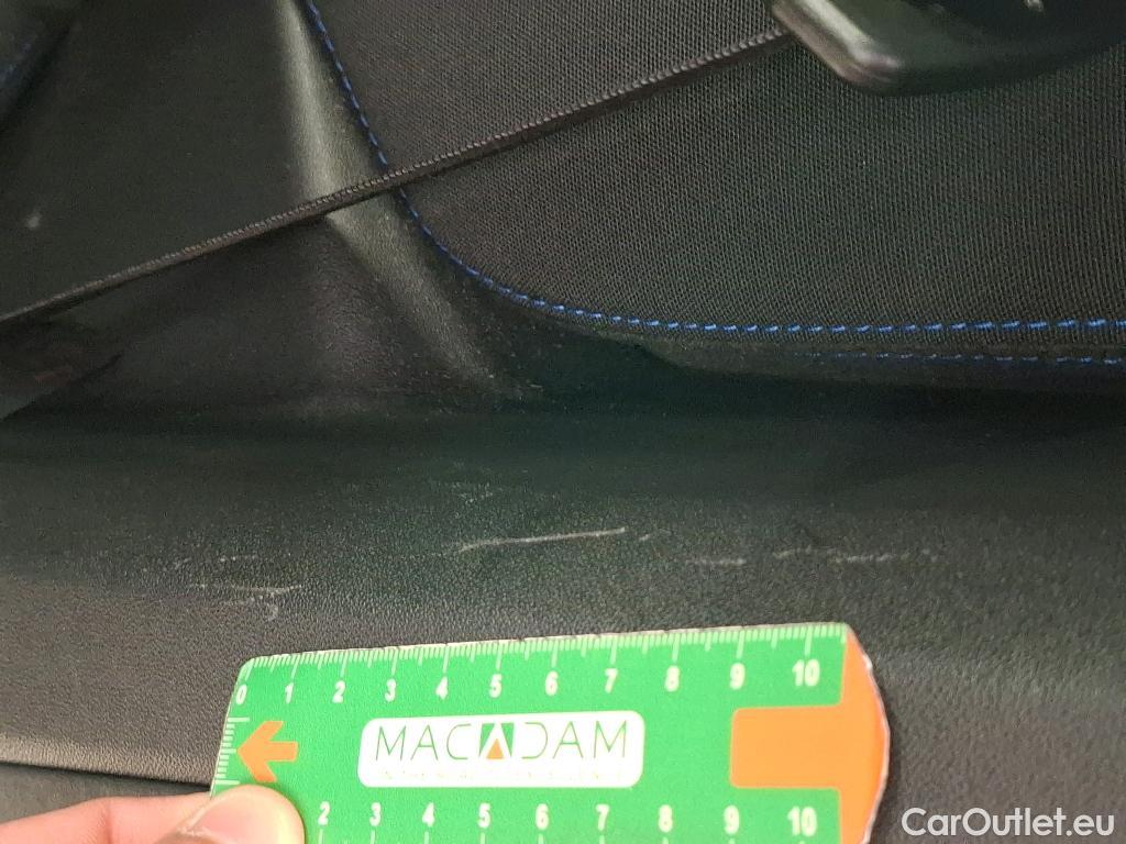  Peugeot  208  Signature 1.2 PureTech 80CV BVM5 E6dT #10