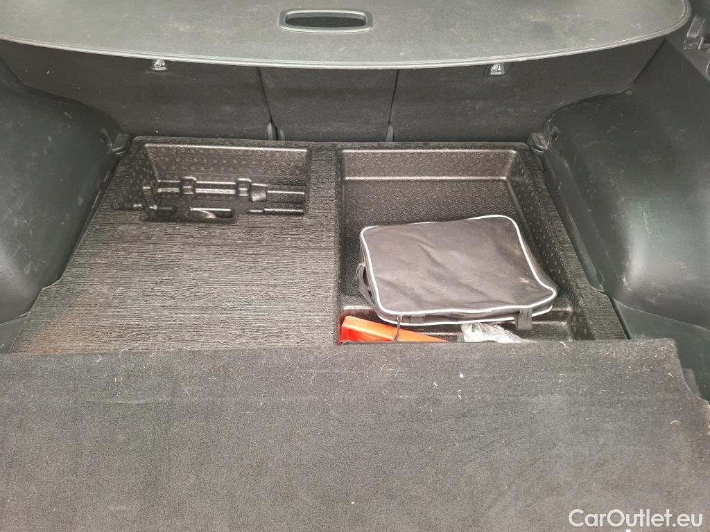  KIA  Sportage KIA  / 2021 / 5P / SUV 1.6 T-GDI 265 PHEV AUTO 4WD ACTIVE BUSIN #2