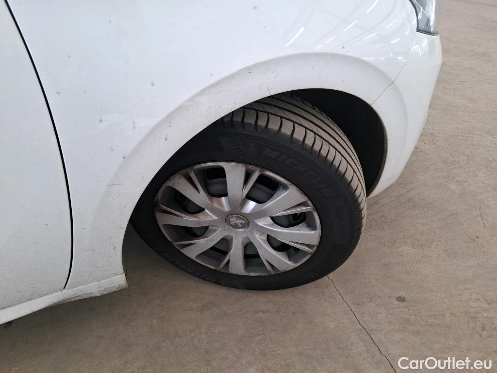  Peugeot  208  Active 1.2 PureTech 80CV BVM5 E6 #45