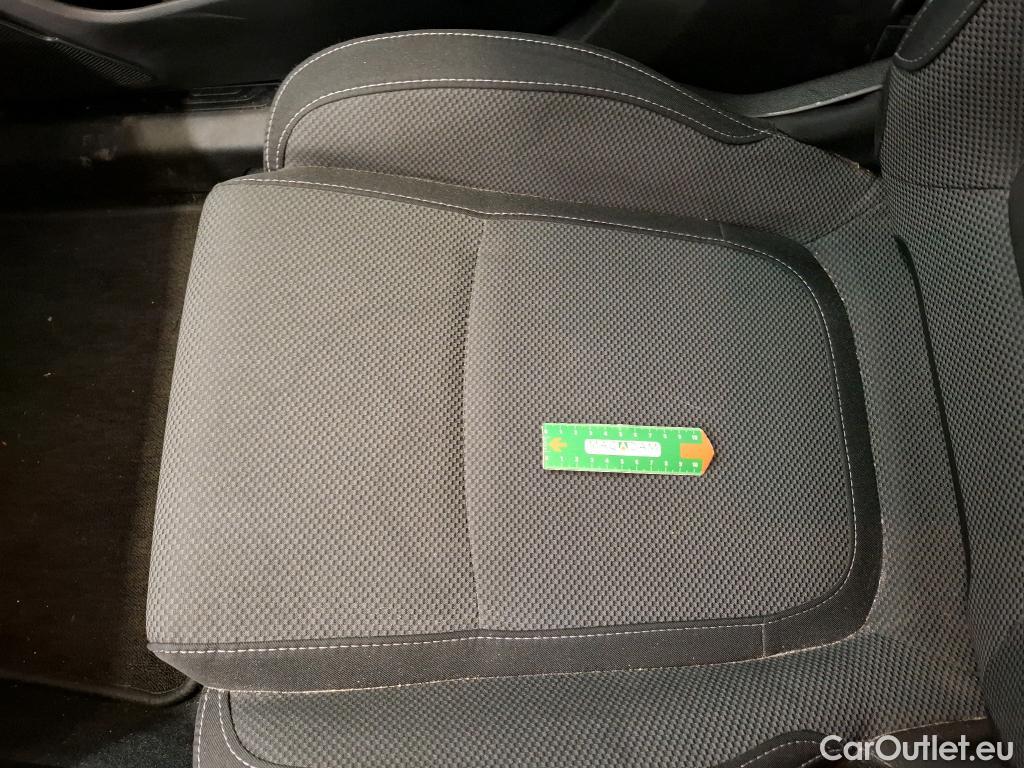  Renault  Megane  IV Estate Evolution 1.3 TCe 140CV BVM6 E6d #6