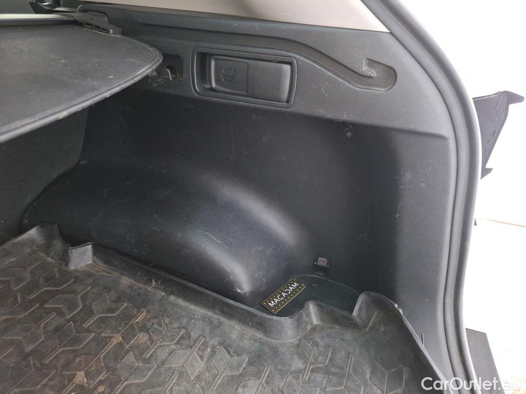  KIA  Sportage KIA  / 2021 / 5P / SUV 1.6 T-GDI 265 PHEV AUTO 4WD ACTIVE BUSIN #17