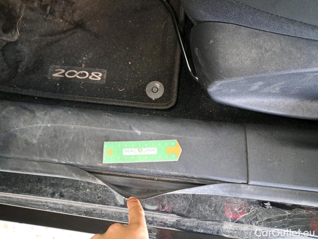  Peugeot  2008  Allure Business 1.2 PureTech 110CV BVA6 E6 #15