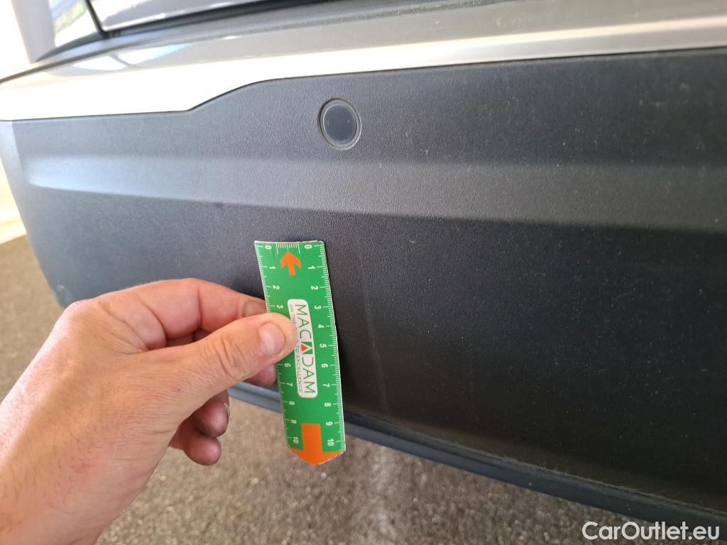  Peugeot  2008  Allure Business 1.5 HDi 130CV BVA8 E6d #2