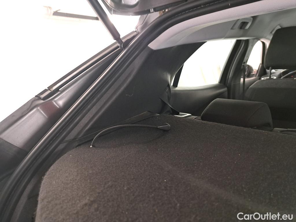  Peugeot  2008  Active Business 1.2 PureTech 130CV BVA8 E6d #8