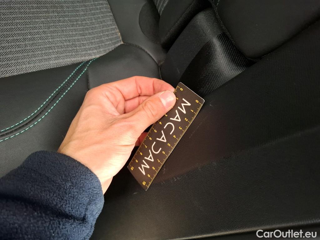  Peugeot  3008  Allure Pack 1.5 HDi 130CV BVA8 E6d #18