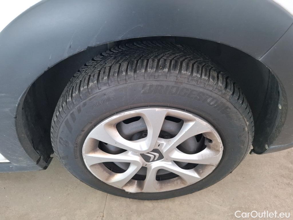  Citroen  C3  Feel 1.2 PureTech 80CV BVM5 E6d #7