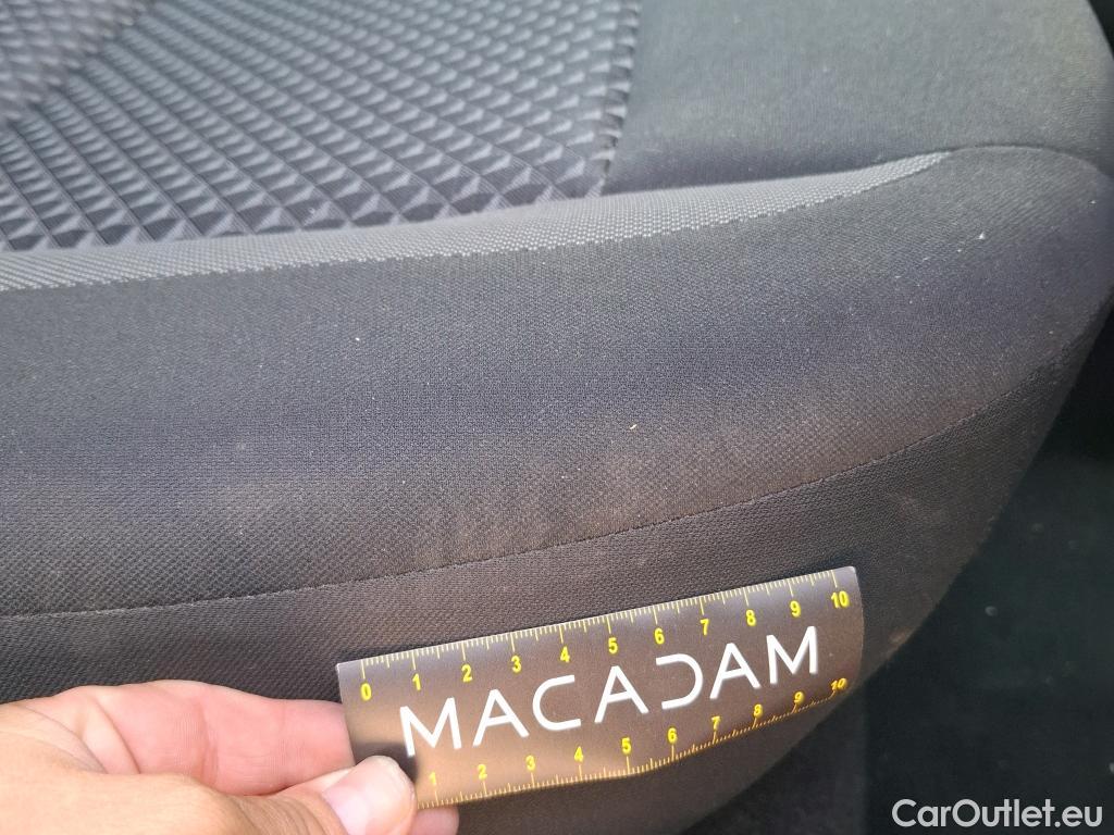  Nissan  Micra NISSAN  / 2016 / 5P / Berline IG-T 92 Business Edition #17