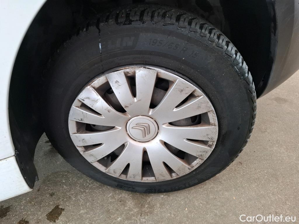  Citroen  Berlingo  Fourgon Business L1 (Court) 1.6 100CV BVM5 E6 #31