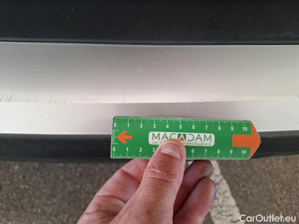  Peugeot  2008  Allure Business 1.5 HDi 130CV BVA8 E6d #50