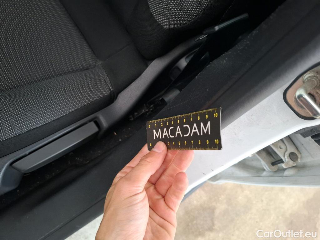  Citroen  C3  Feel 1.2 PureTech 80CV BVM5 E6d #14