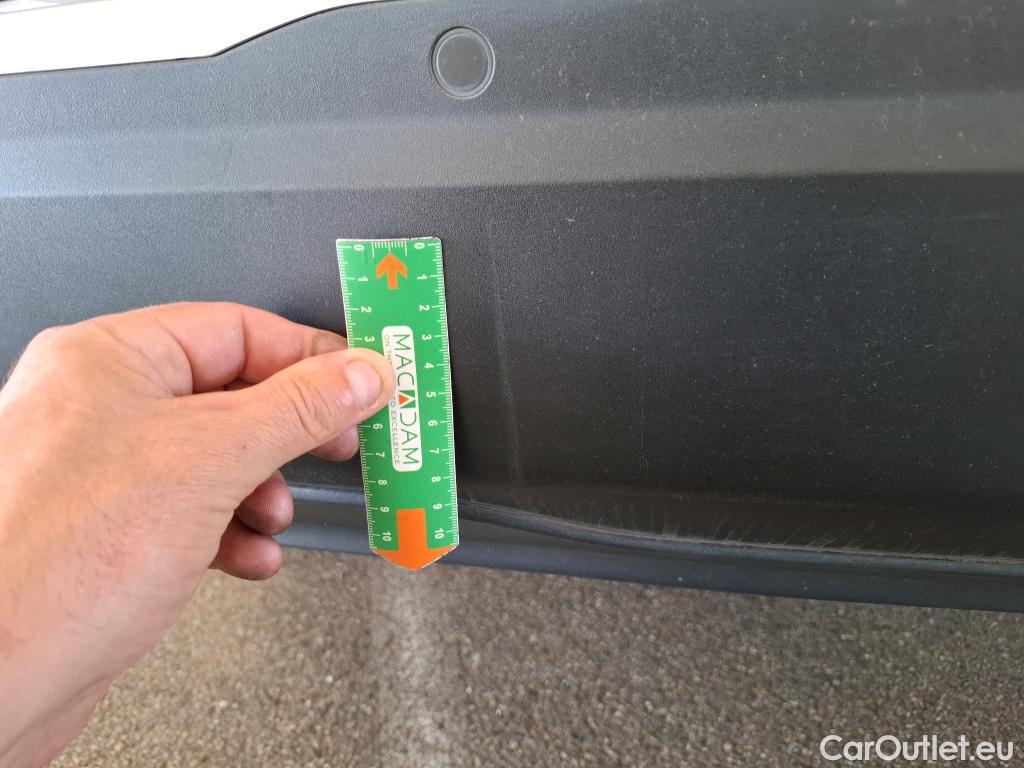  Peugeot  2008  Allure Business 1.5 HDi 130CV BVA8 E6d #3