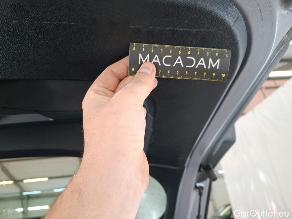  Peugeot  2008  Allure 1.5 HDi 130CV BVA8 E6d #21