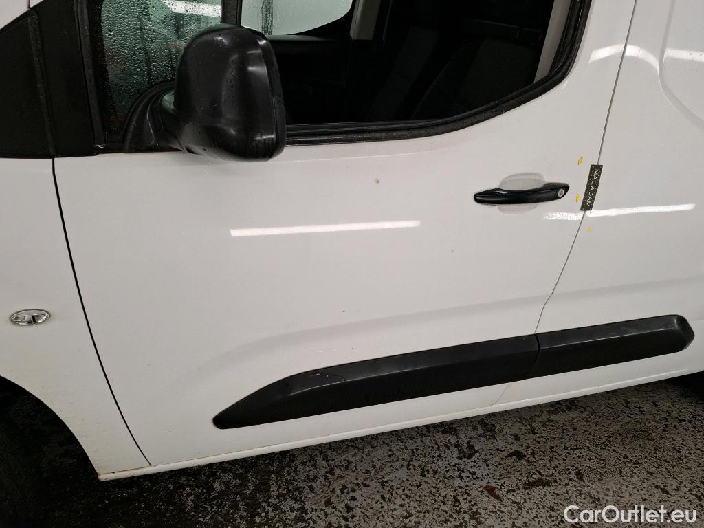  Citroen  Berlingo  Fourgon Club M 650 1.5 BlueHDi 75CV BVM5 E6dT #23