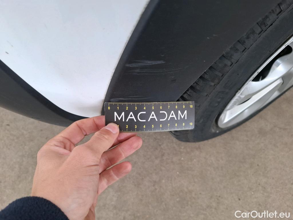  Citroen  C3  Feel 1.2 PureTech 80CV BVM5 E6d #23