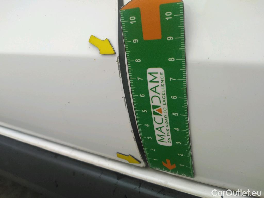  Citroen  C3  Société Feel Nav 1.5 BlueHDI 100CV BVM5 E6dT #9