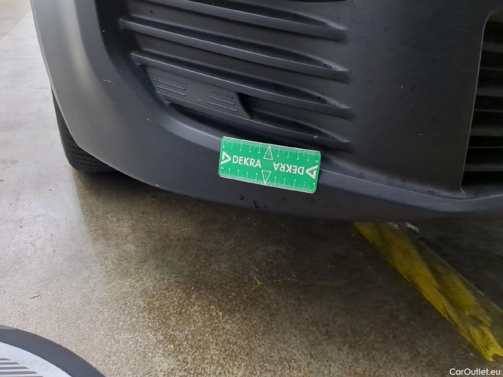  Citroen  Berlingo  Fourgon Club M 650 1.2 PureTech 130CV BVA8 E6d #23