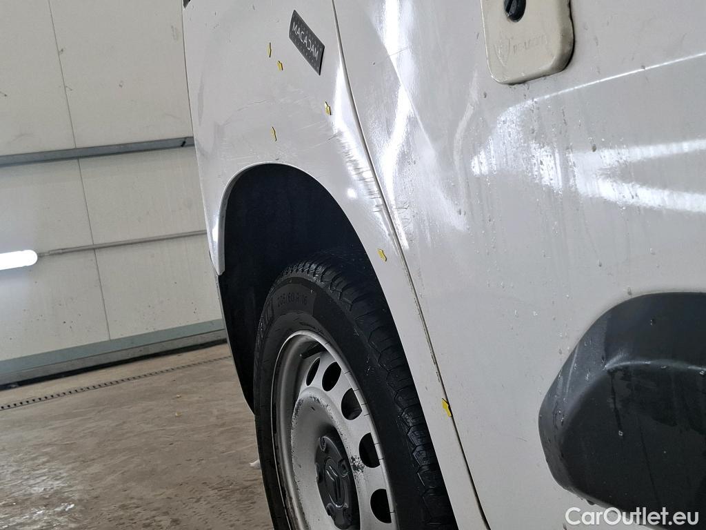  Citroen  Berlingo  Fourgon Driver M 1000 1.5 BlueHDi 100CV BVM5 E6dT #4