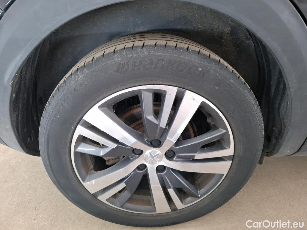  Peugeot  3008  Allure Pack 1.5 HDi 130CV BVA8 E6d #45