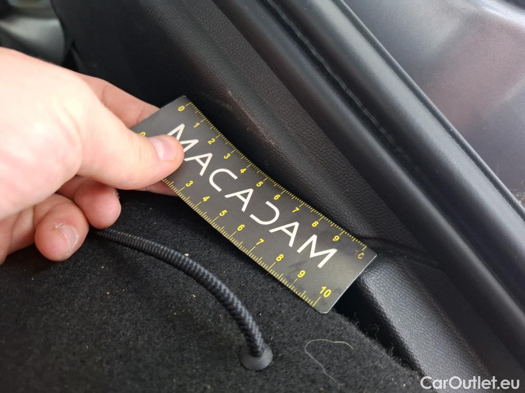  Peugeot  2008  Allure 1.5 HDi 130CV BVA8 E6d #18