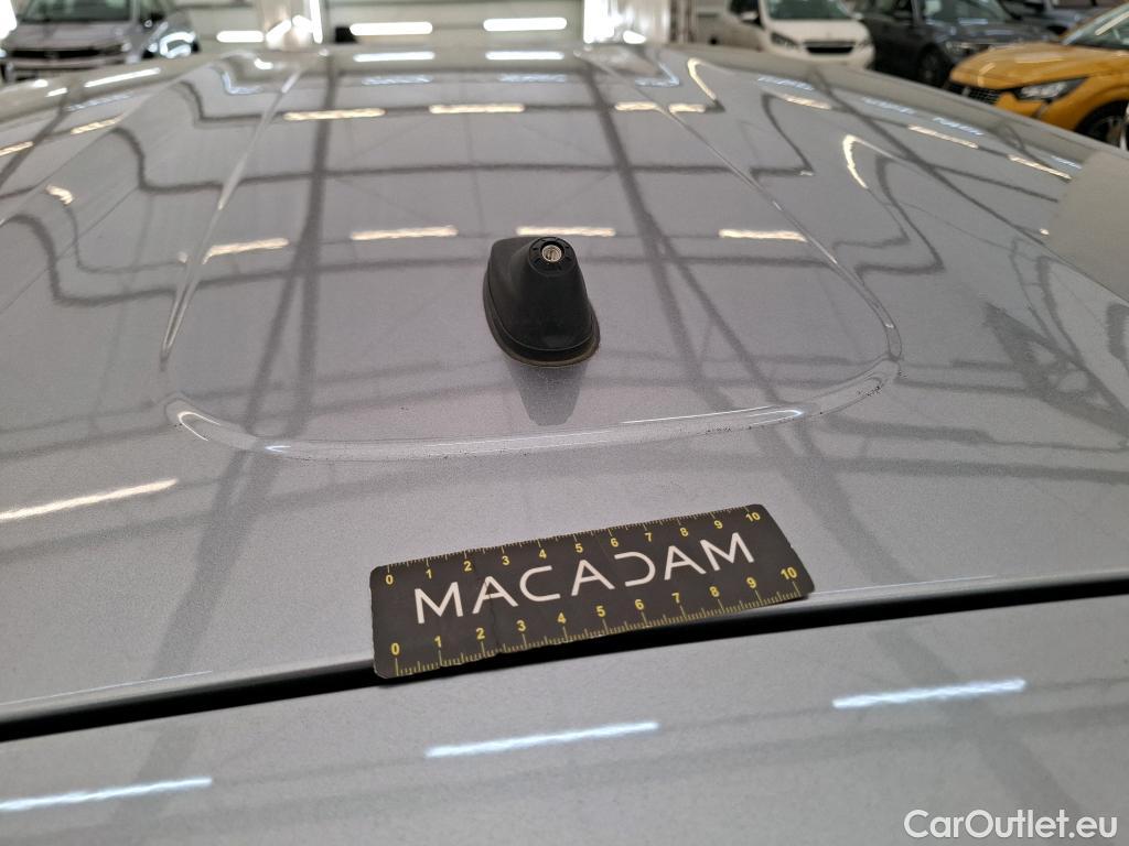  Citroen  C3  Feel Pack 1.2 PureTech 80CV BVM5 E6d #1