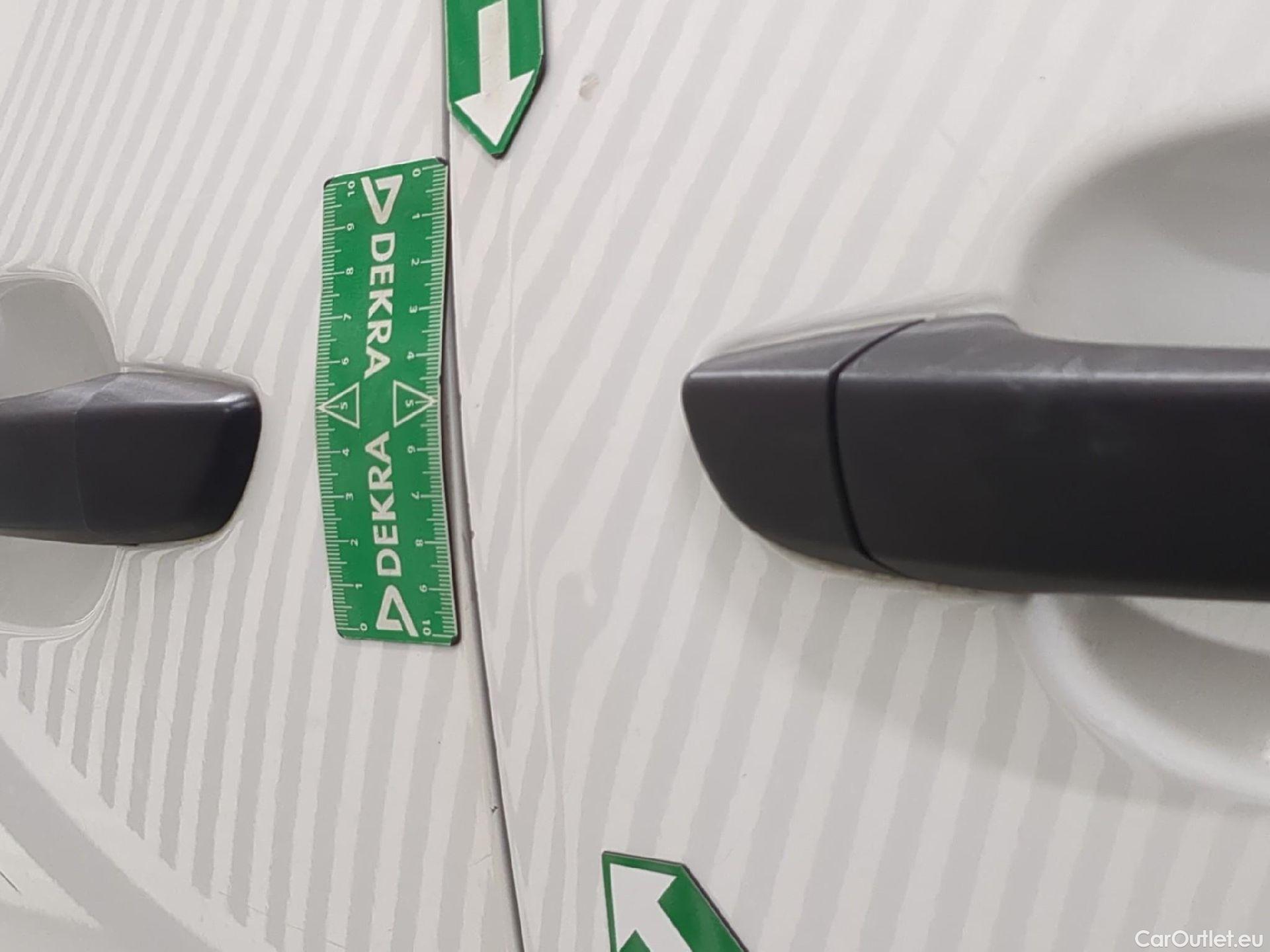  Citroen  Berlingo  Fourgon Club M 650 1.2 PureTech 130CV BVA8 E6d #12