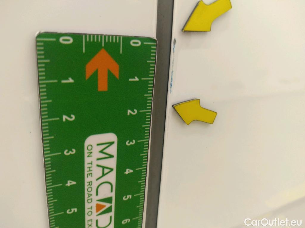  Citroen  C3  Société Feel Nav 1.5 BlueHDI 100CV BVM5 E6dT #14