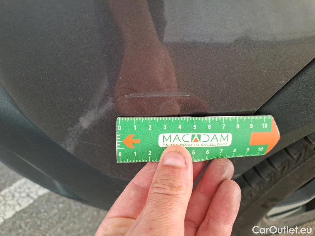  Peugeot  2008  Allure Business 1.5 HDi 130CV BVA8 E6d #52