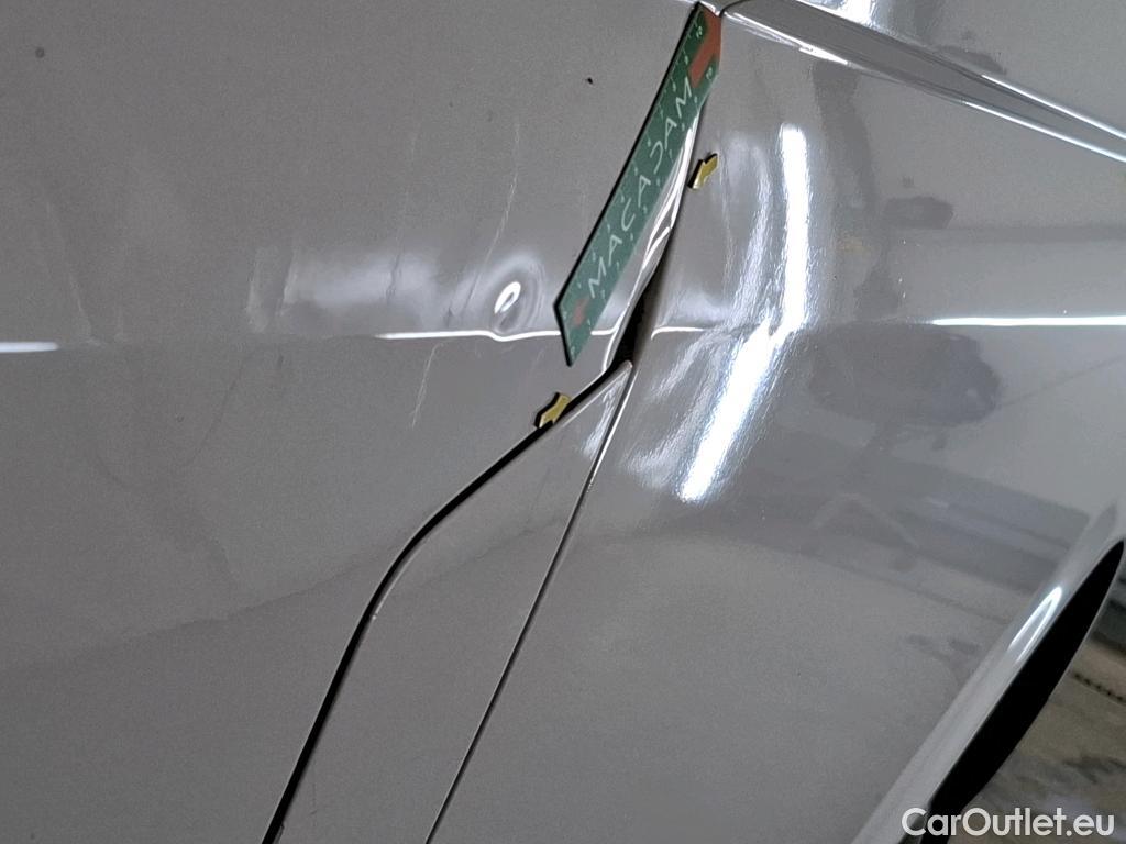  Volkswagen  Transporter VOLKSWAGEN  / 2019 / 4P / Fourgon tôlé 2.0 TDi 110 L1H1 Business #18