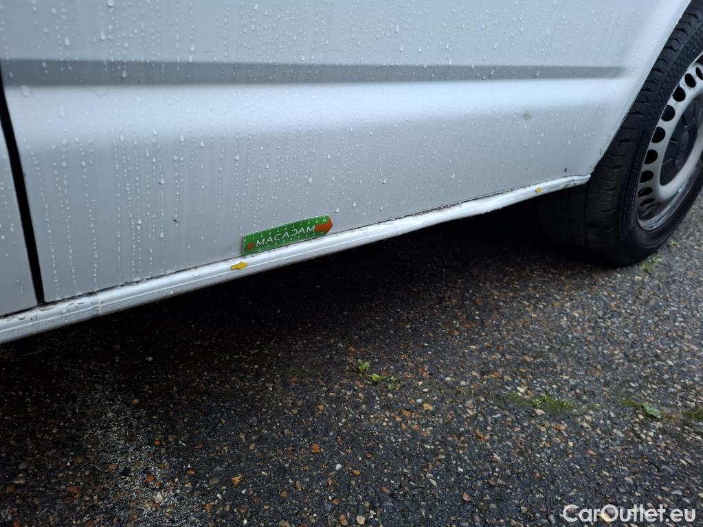  Volkswagen  Transporter VOLKSWAGEN  / 2019 / 4P / Fourgon tôlé 2.0 TDi 110 L1H1 Business #9