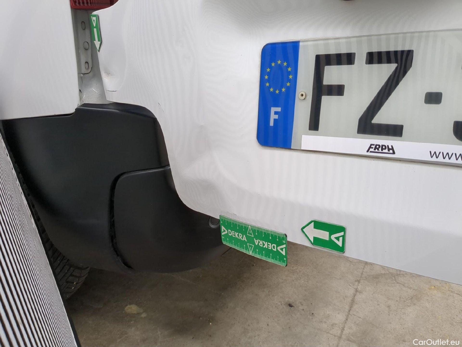  Citroen  Berlingo  Fourgon Club M 650 1.2 PureTech 130CV BVA8 E6d #45