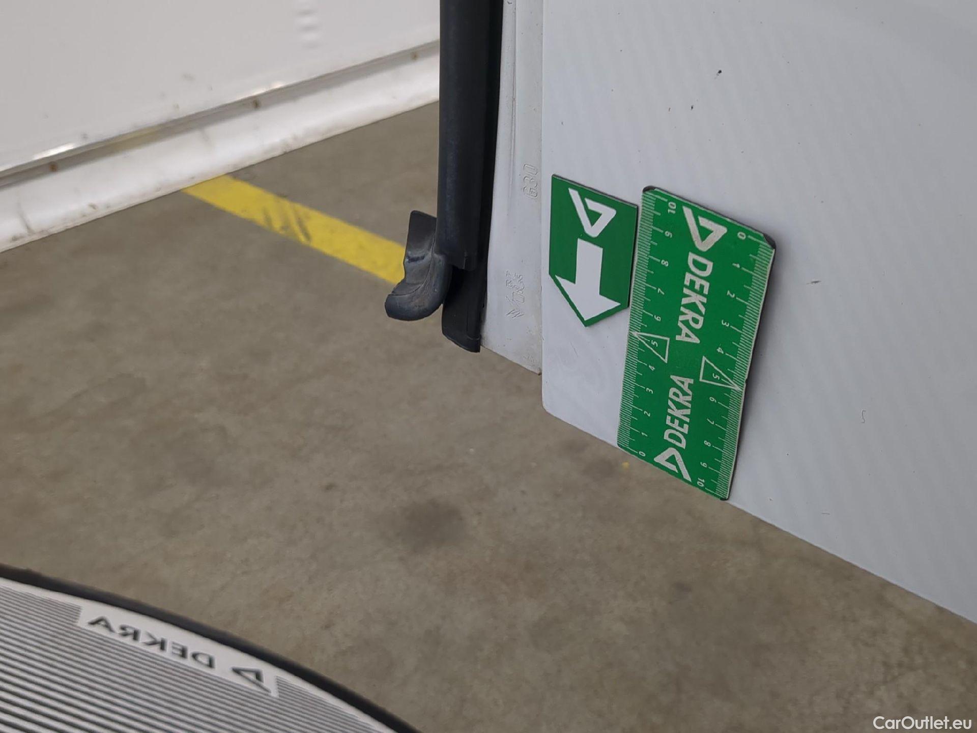  Citroen  Berlingo  Fourgon Club M 650 1.2 PureTech 130CV BVA8 E6d #48