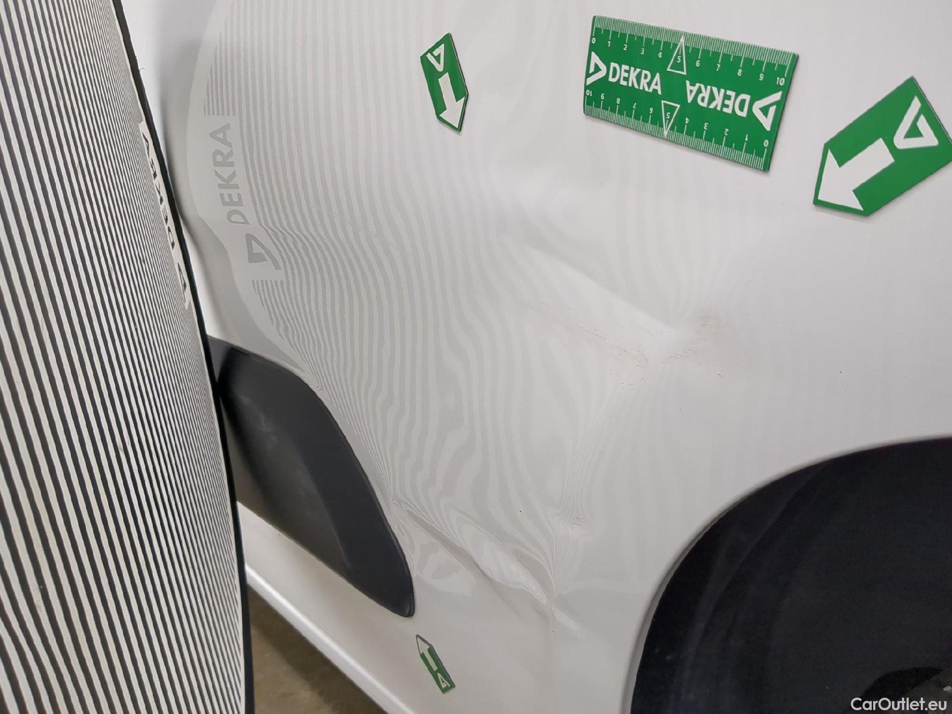  Citroen  Berlingo  Fourgon Club M 650 1.2 PureTech 130CV BVA8 E6d #33