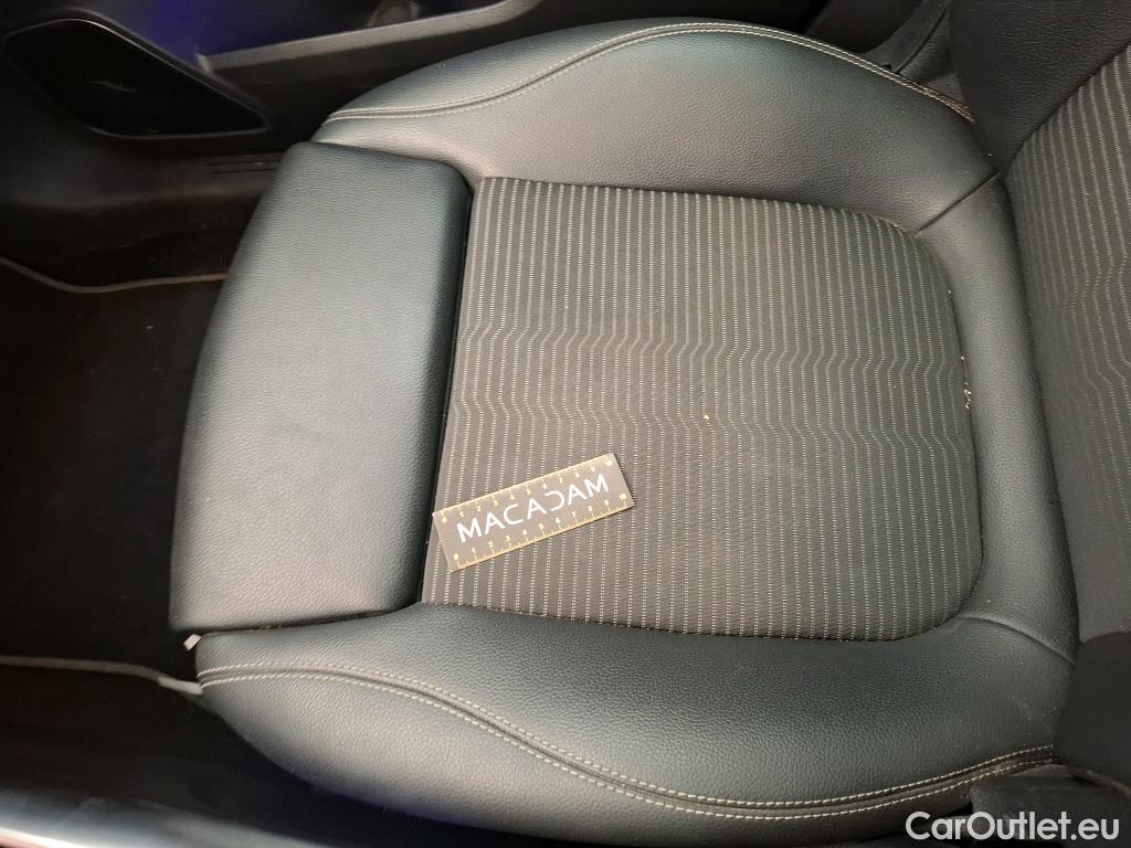  Mercedes  GLA MERCEDES-BENZ  / 2020 / 5P / SUV 1.3  250 e BUSINESS LINE DCT #55