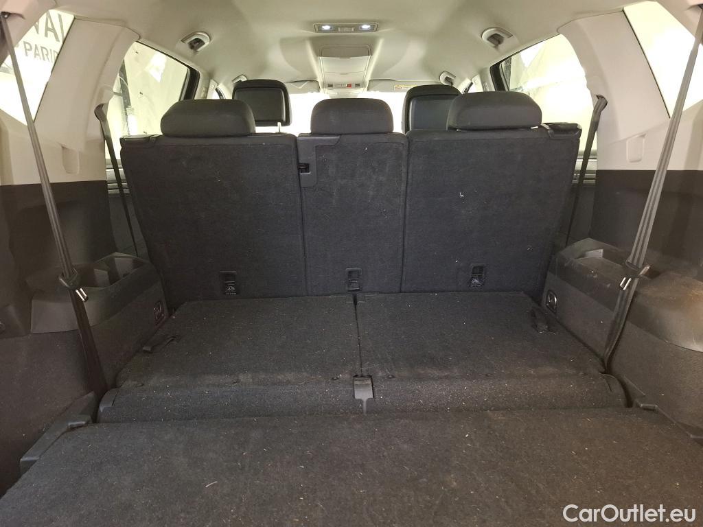  Volkswagen  Tiguan VOLKSWAGEN  Allspace / 2021 / 5P / SUV 2.0 TDI 150 DSG7 Life Business #3