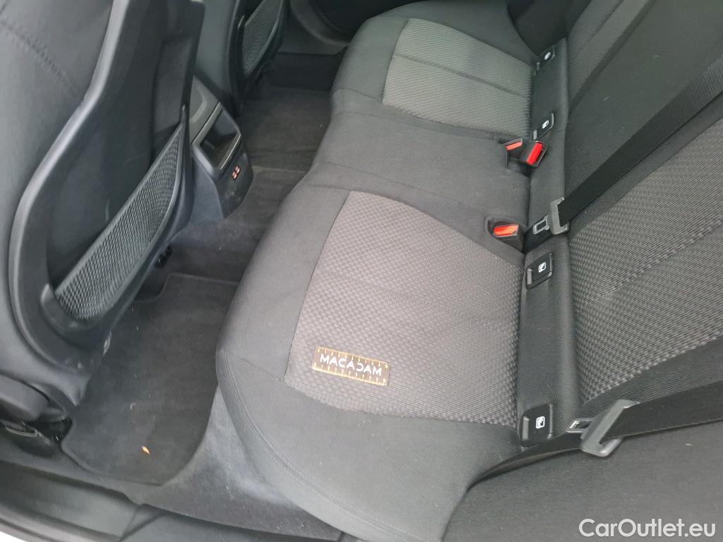  Bmw  Serie 1 BMW Série 1 / 2019 / 5P / Berline 116i DKG7 Business Design #12